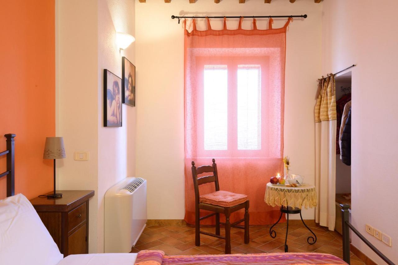 Agriturismo Le Crete - Appartamenti Asciano Exterior foto